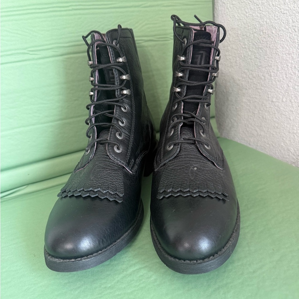 Ariat ATS Women’s Leather Lace Up Boots Advanced Torque Stabilizer Size 9 B